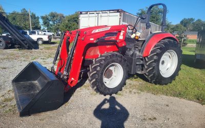 2016 McCormick X4.60 Tractor with Loader