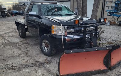 2009 Chevrolet K2500HD Plow Truck with Salter