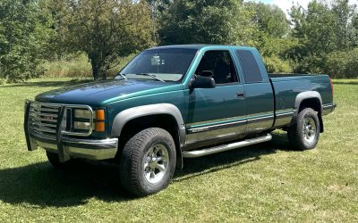 WESTERN TRUCK – 1998 GMC SIERRA K2500 5spd manual
